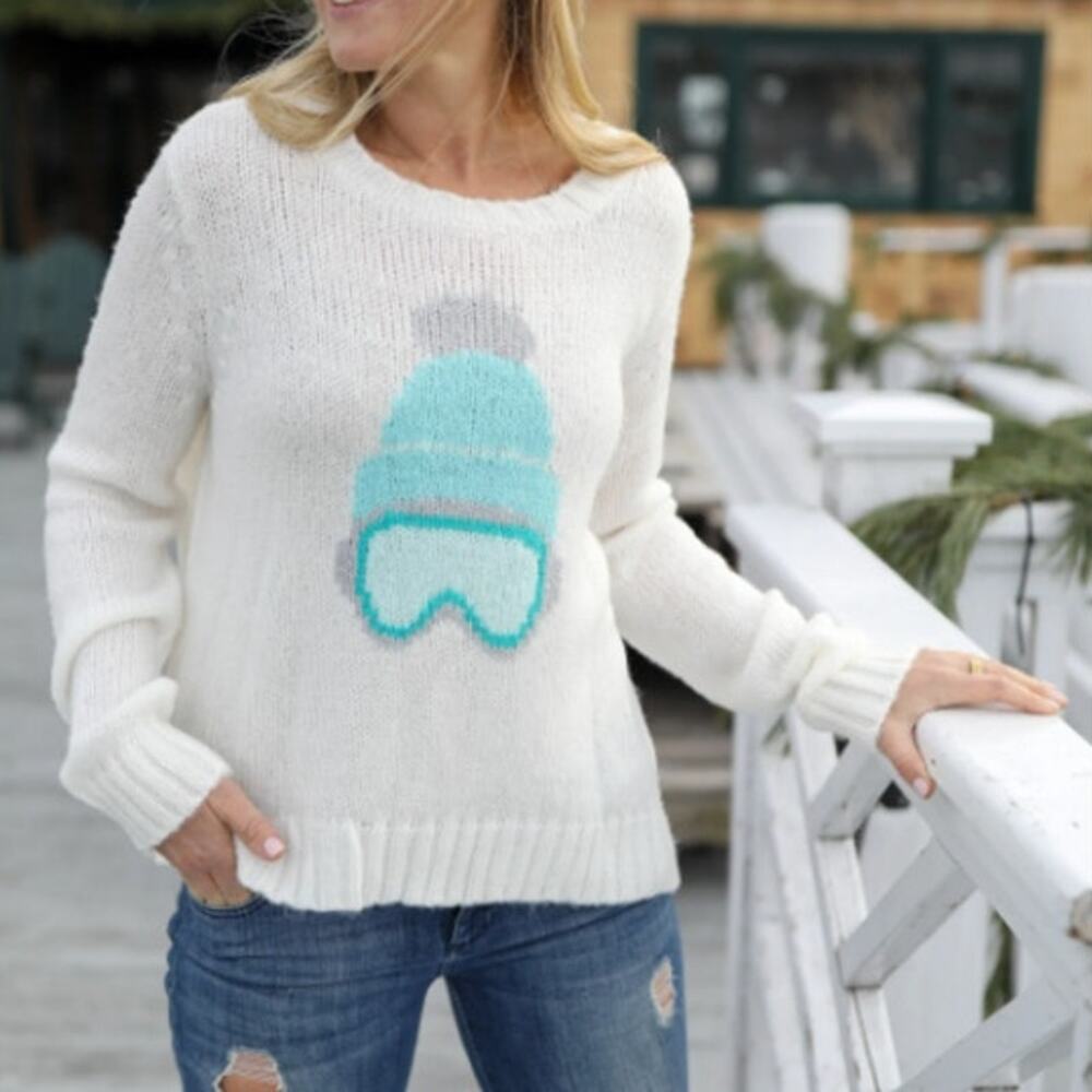 Wooden Ships Ski Babe Crew Sweater White NWT Graphic Pullover Women's M/L